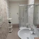 Il Cortile Konukevi Pedara